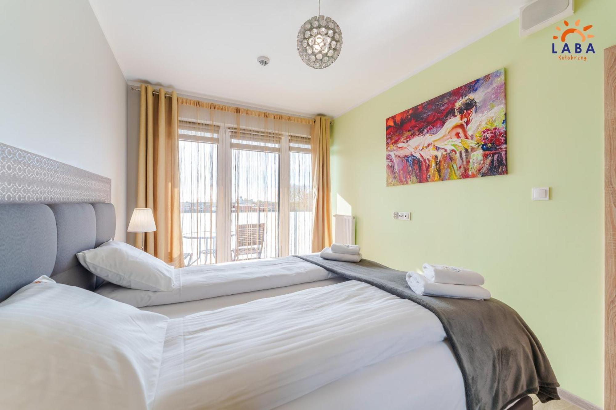 Laba Kolobrzeg Apartamenty Kasprowicza 20Ab Exterior foto